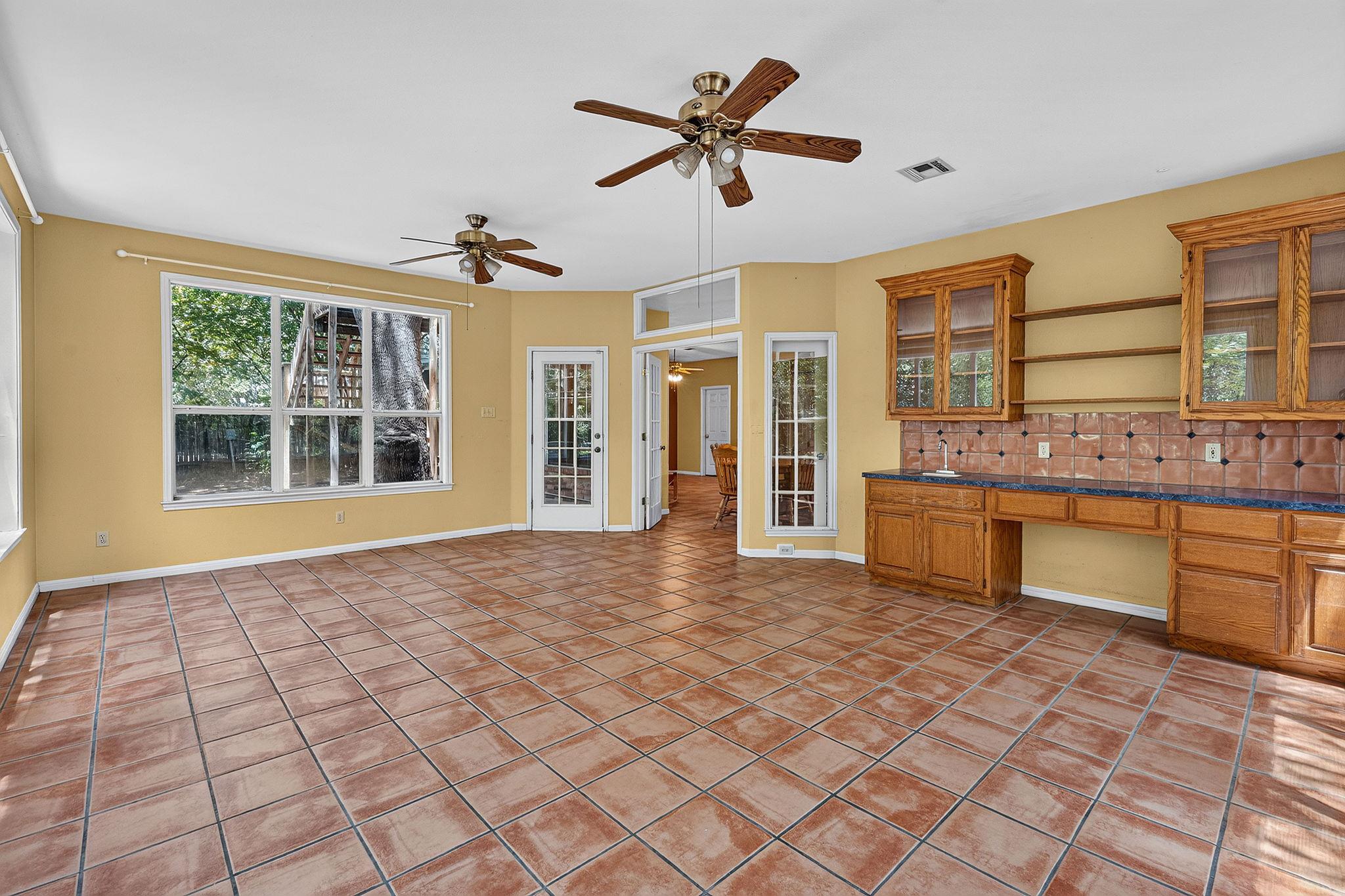 6003 La Naranja Ln Property Photo 10