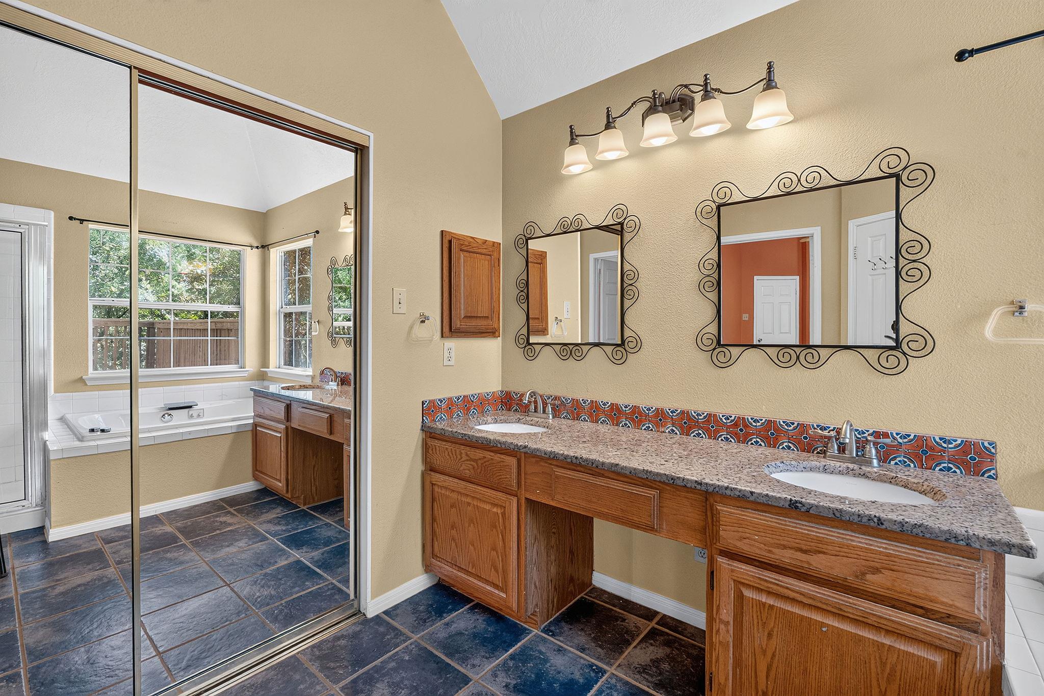 6003 La Naranja Ln Property Photo 14
