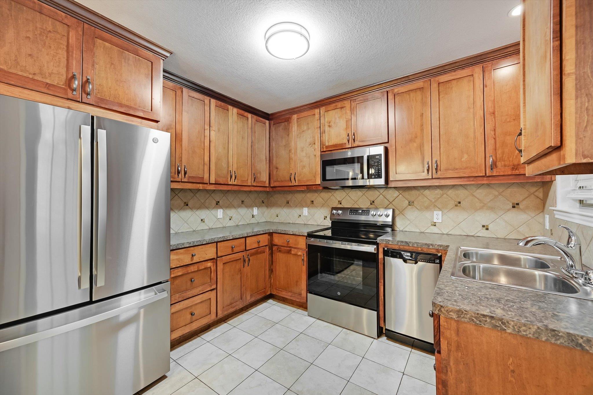 3406 E Martin Luther King Jr Blvd Property Photo 8