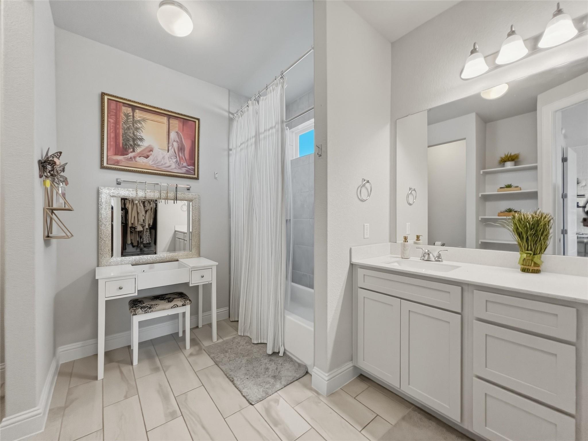 309 Gaida Loop Property Photo 15