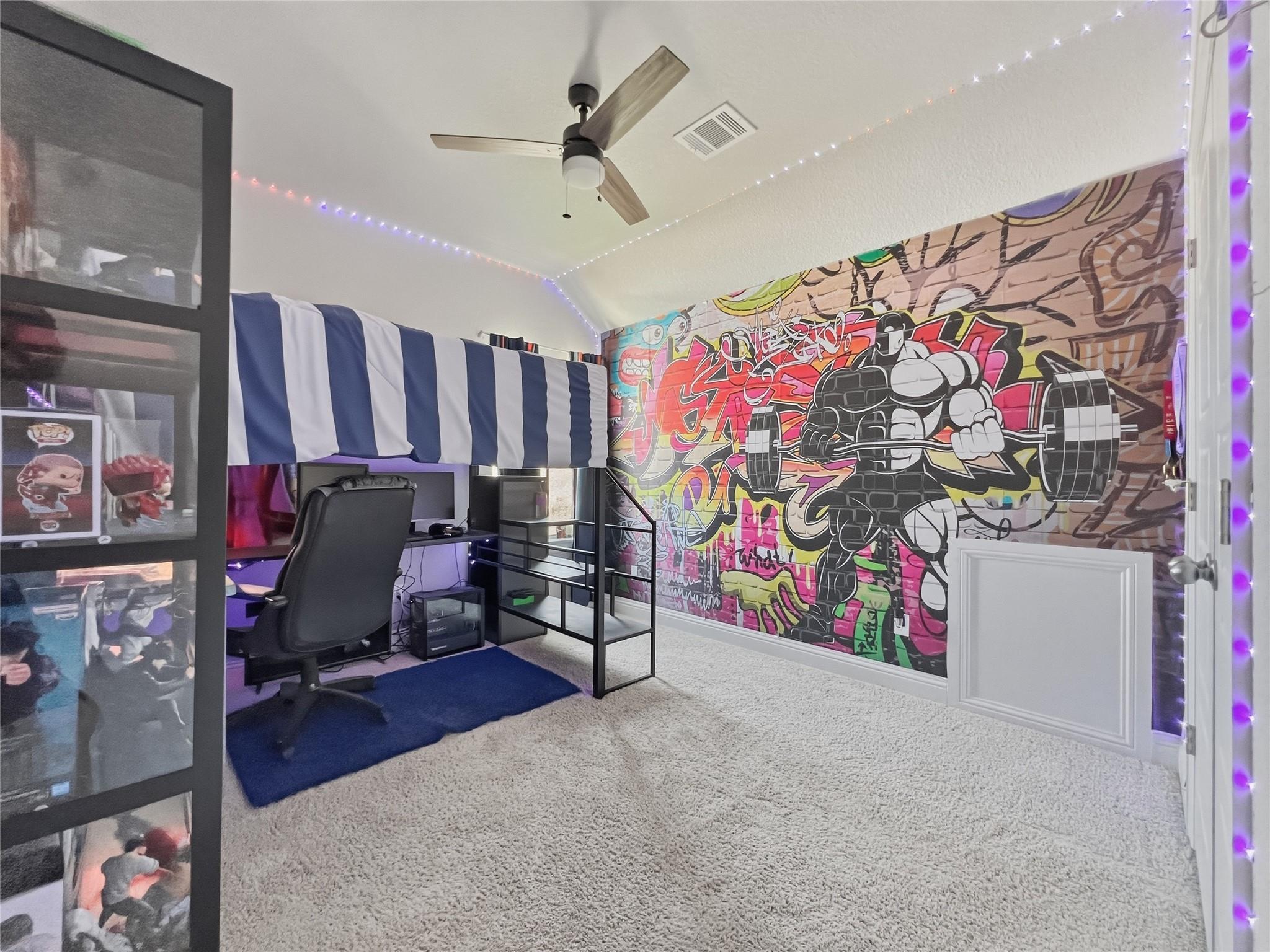 309 Gaida Loop Property Photo 23