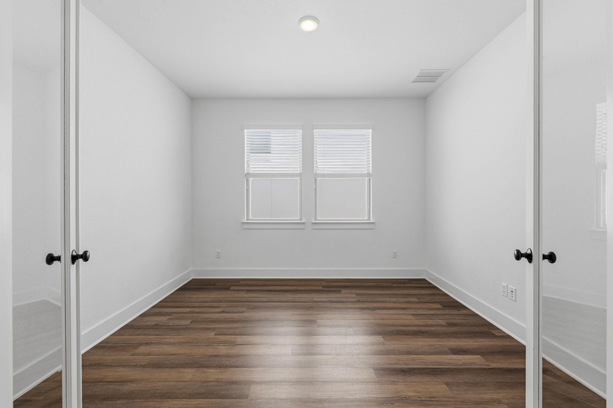 1404 Castalo Ln Property Photo 6