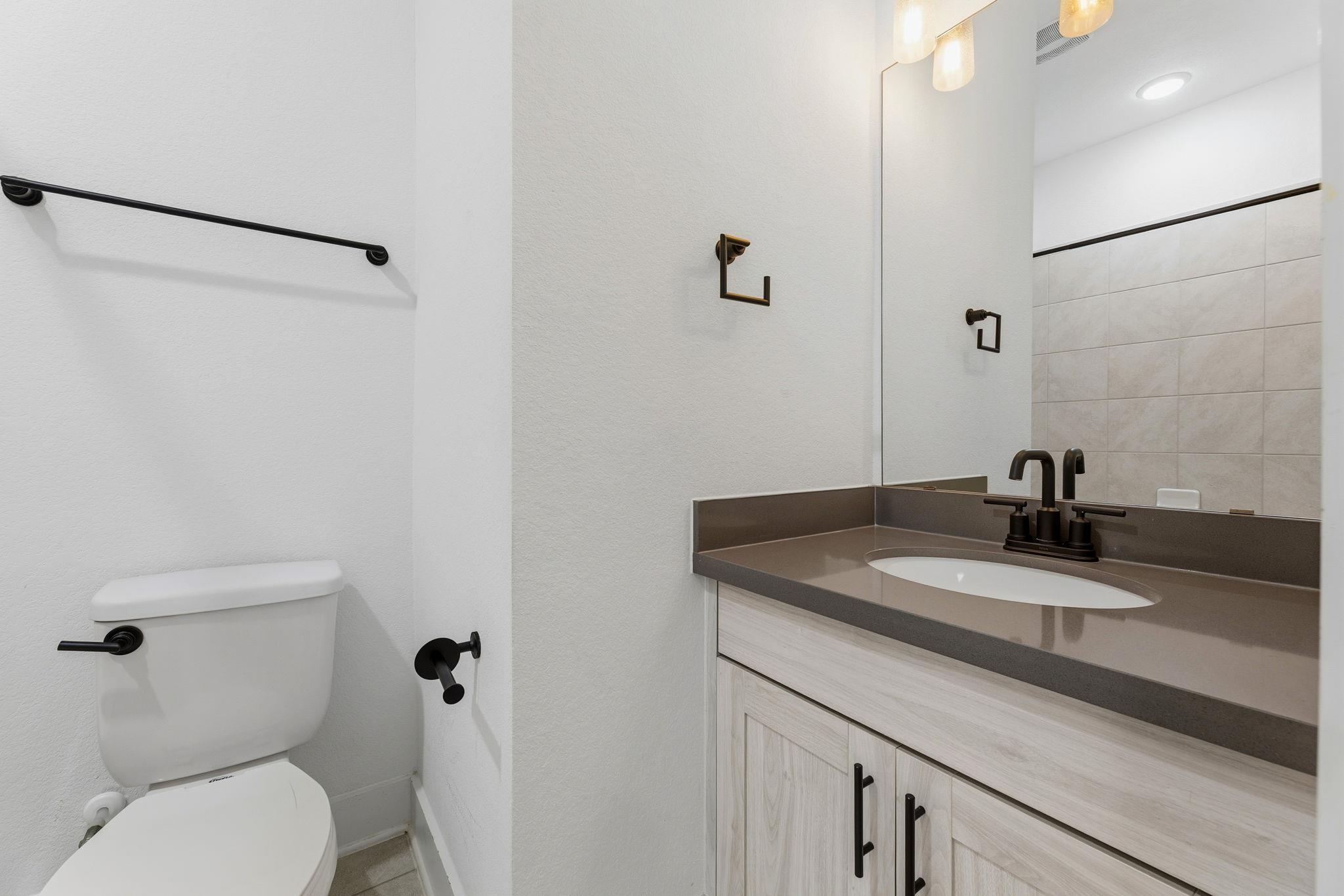 1404 Castalo Ln Property Photo 27