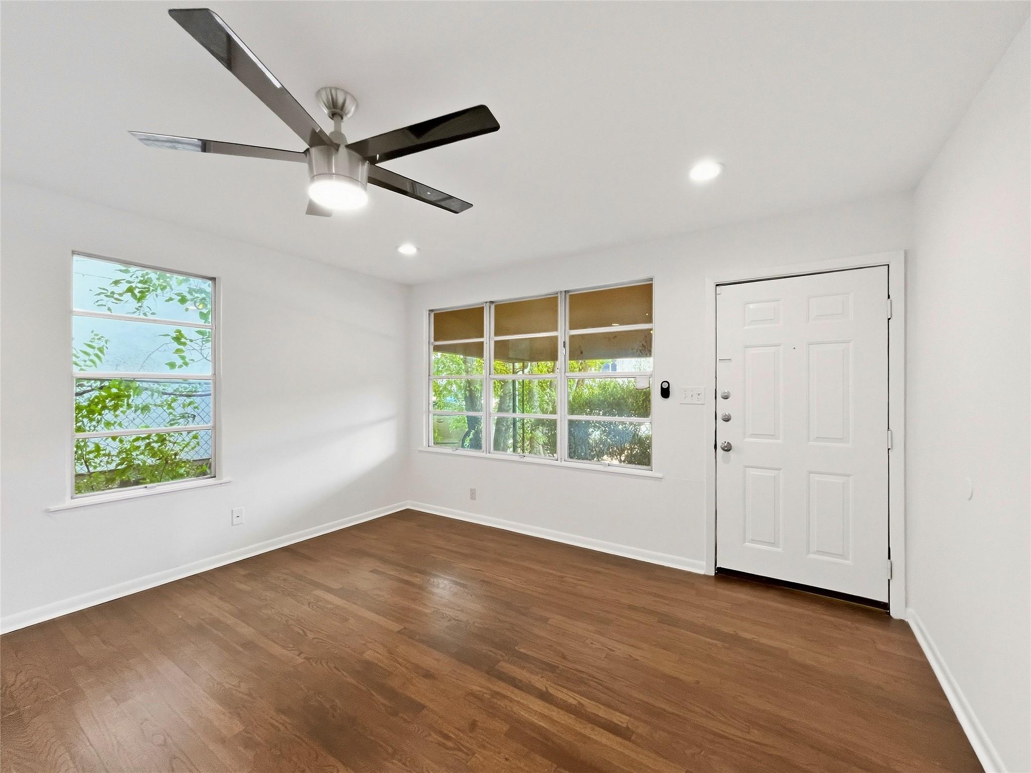 4508 Bennett Ave #a Property Photo 6