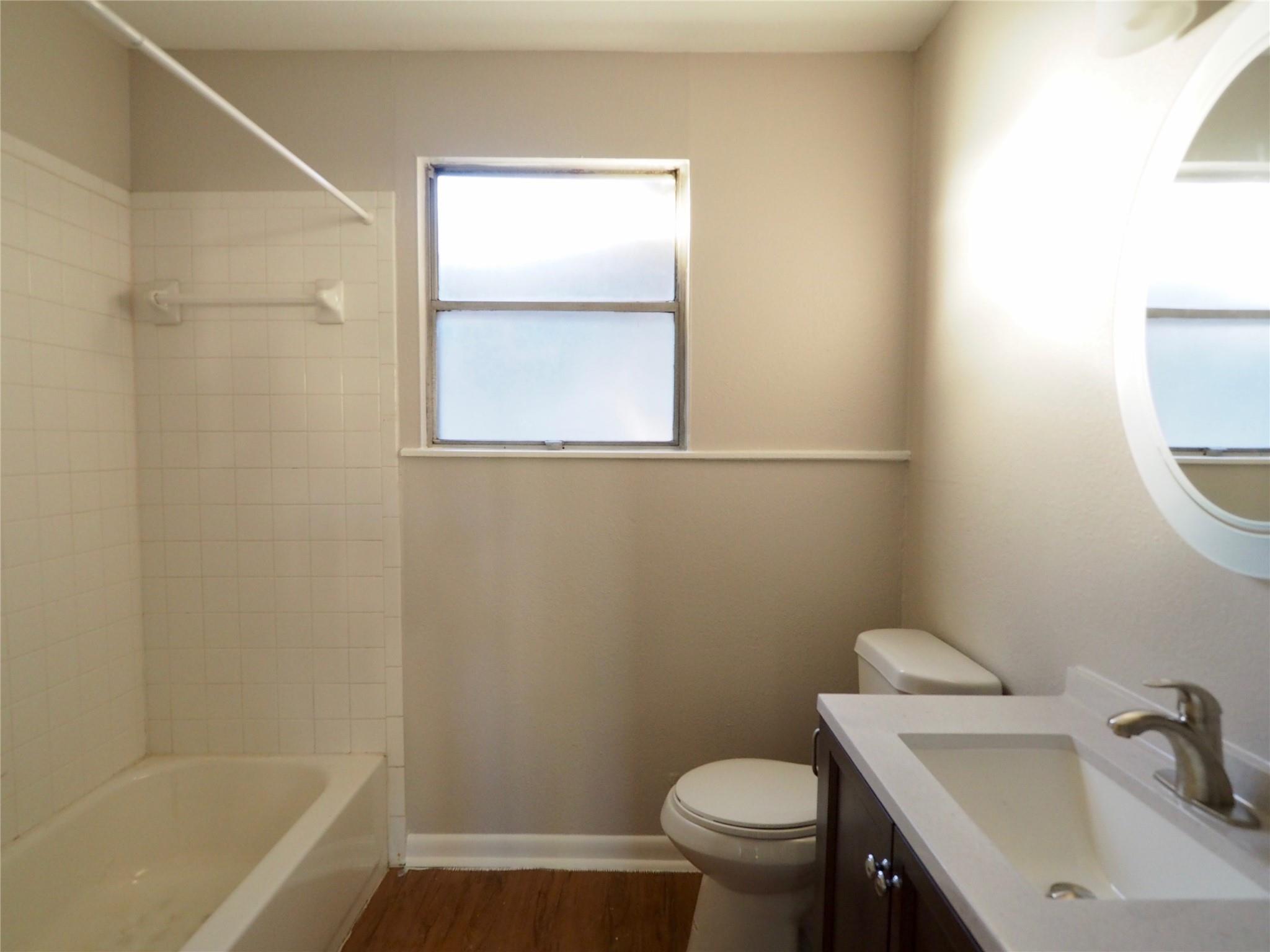 4508 Bennett Ave #a Property Photo 10