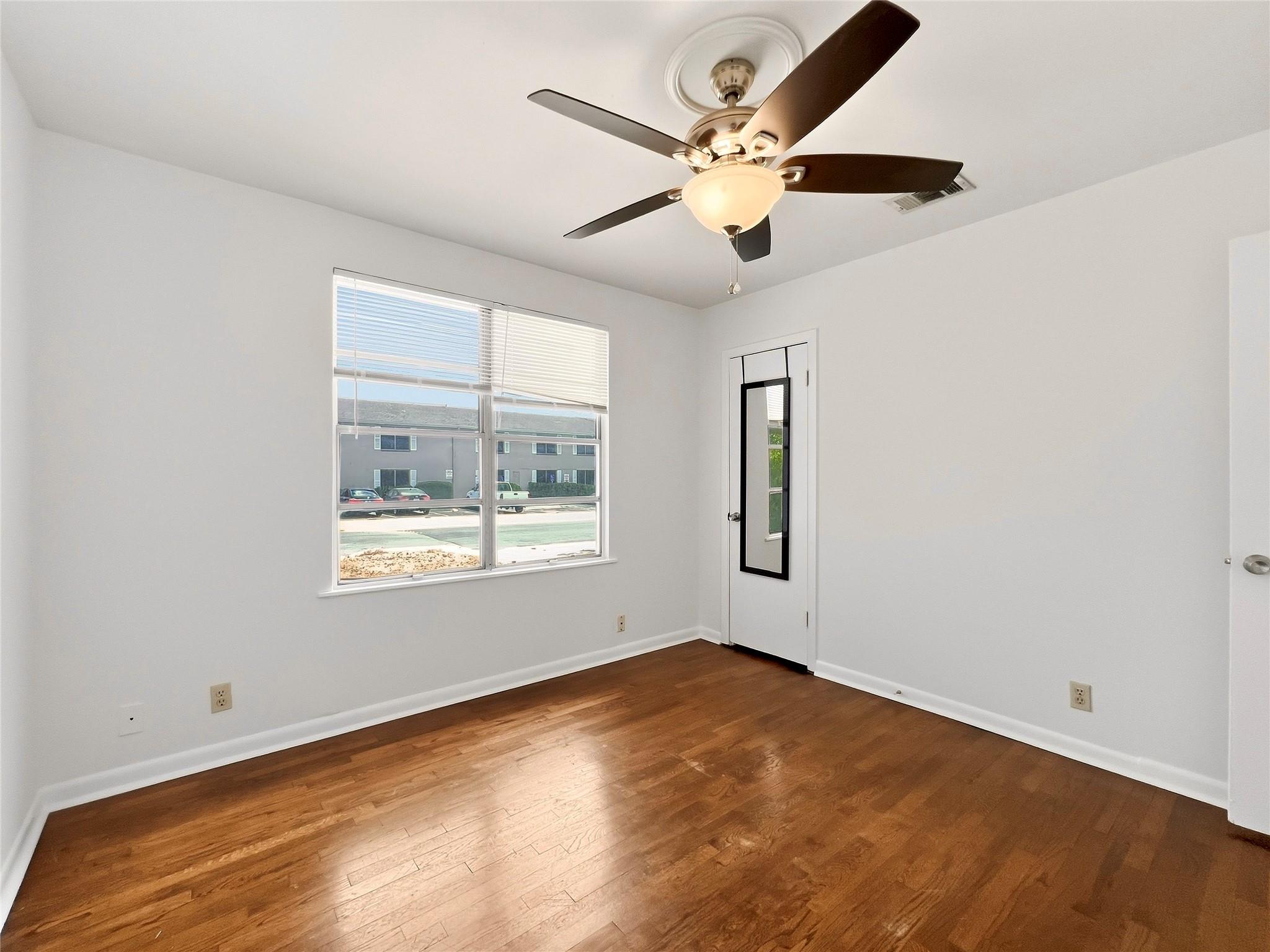 4508 Bennett Ave #a Property Photo 11