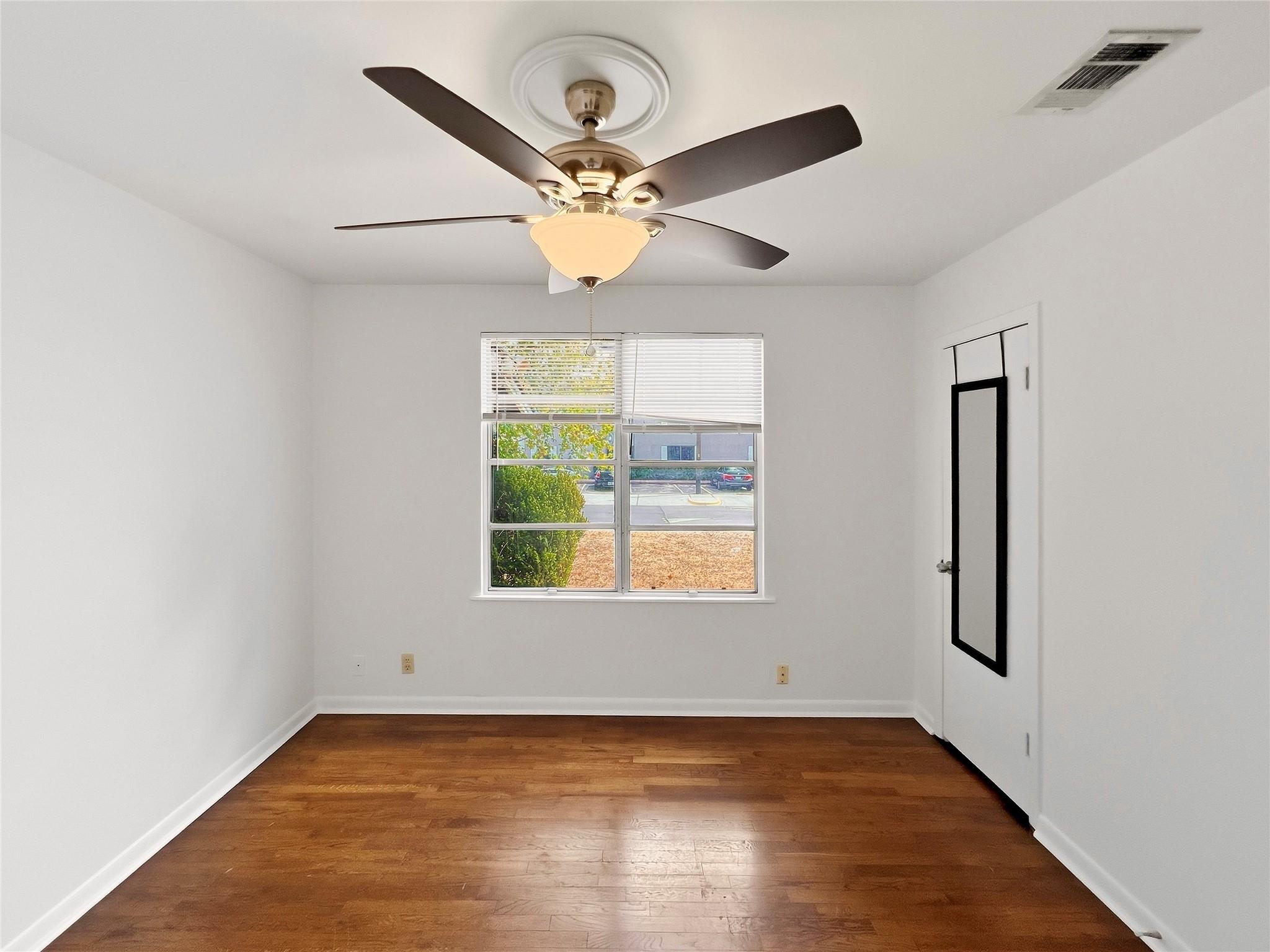 4508 Bennett Ave #a Property Photo 12