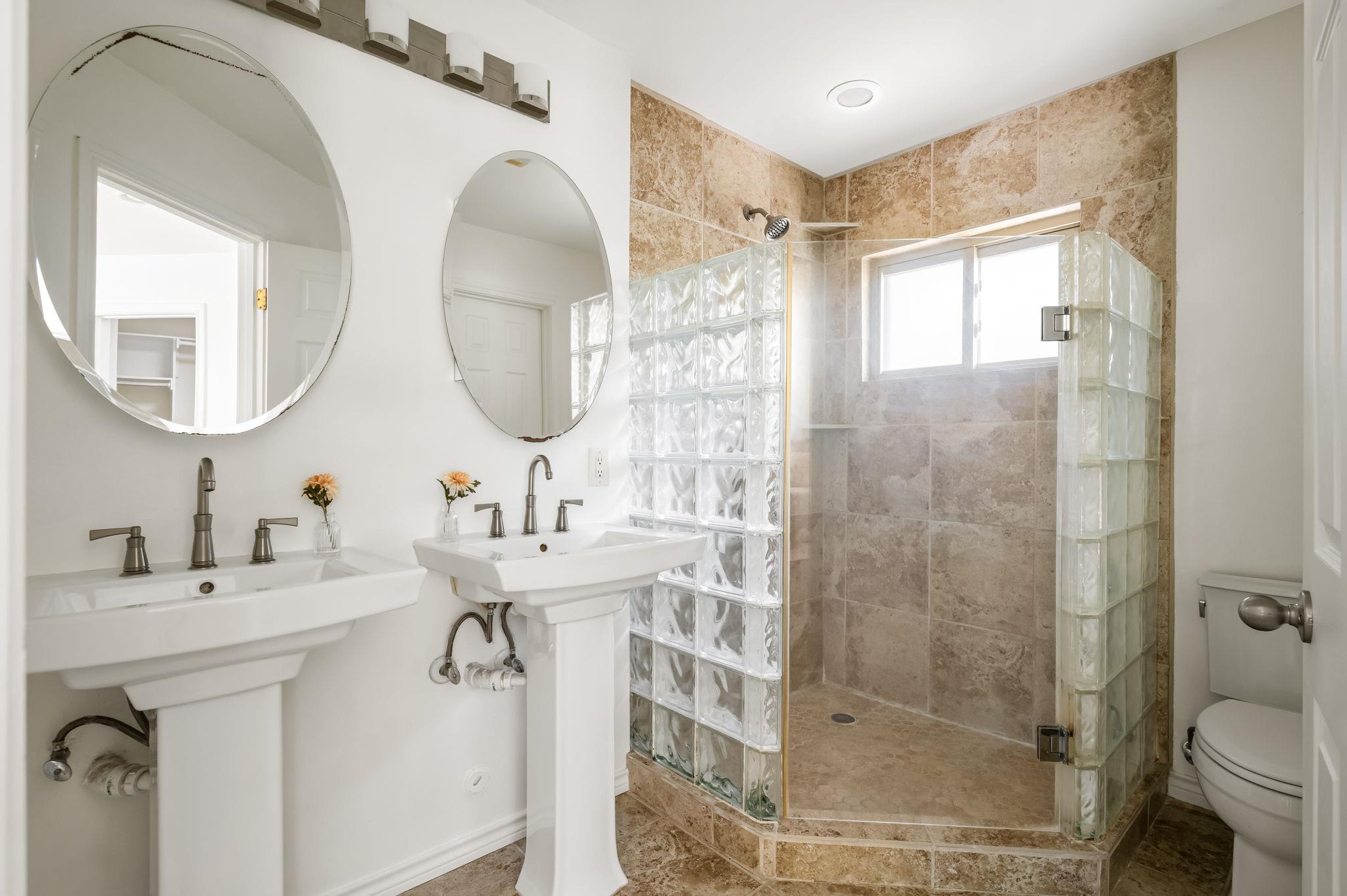 2606 Friar Tuck Ln Property Photo 19