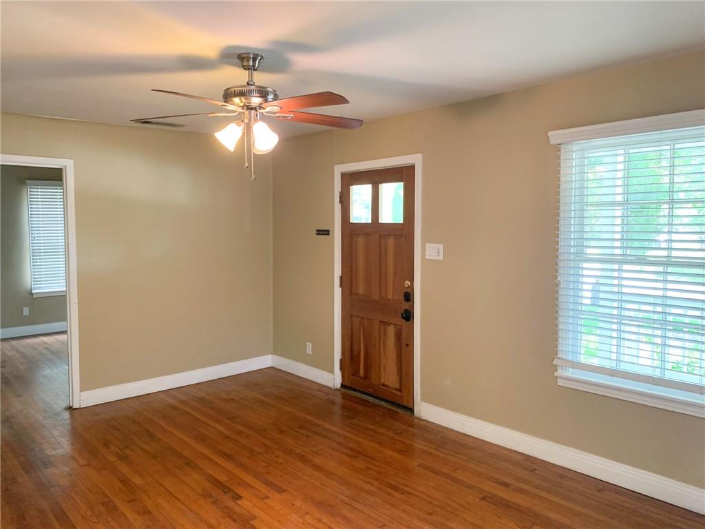 1002 W Saint Johns Ave Property Photo 3