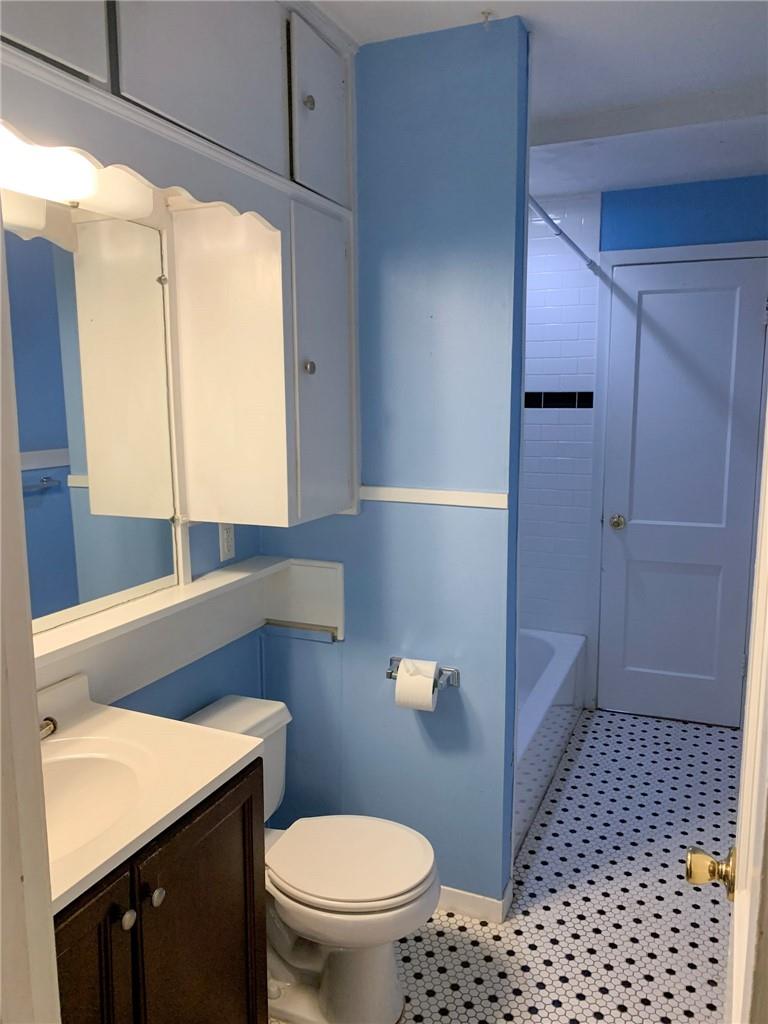 1002 W Saint Johns Ave Property Photo 13