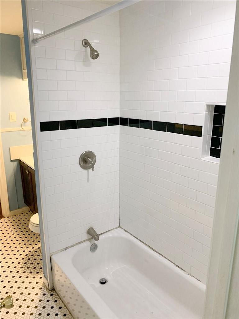 1002 W Saint Johns Ave Property Photo 14
