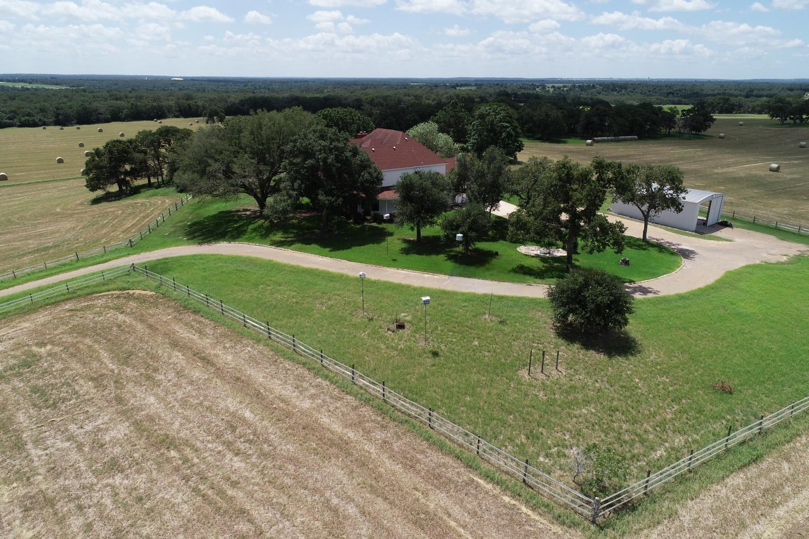 3083129 Property Photo 5