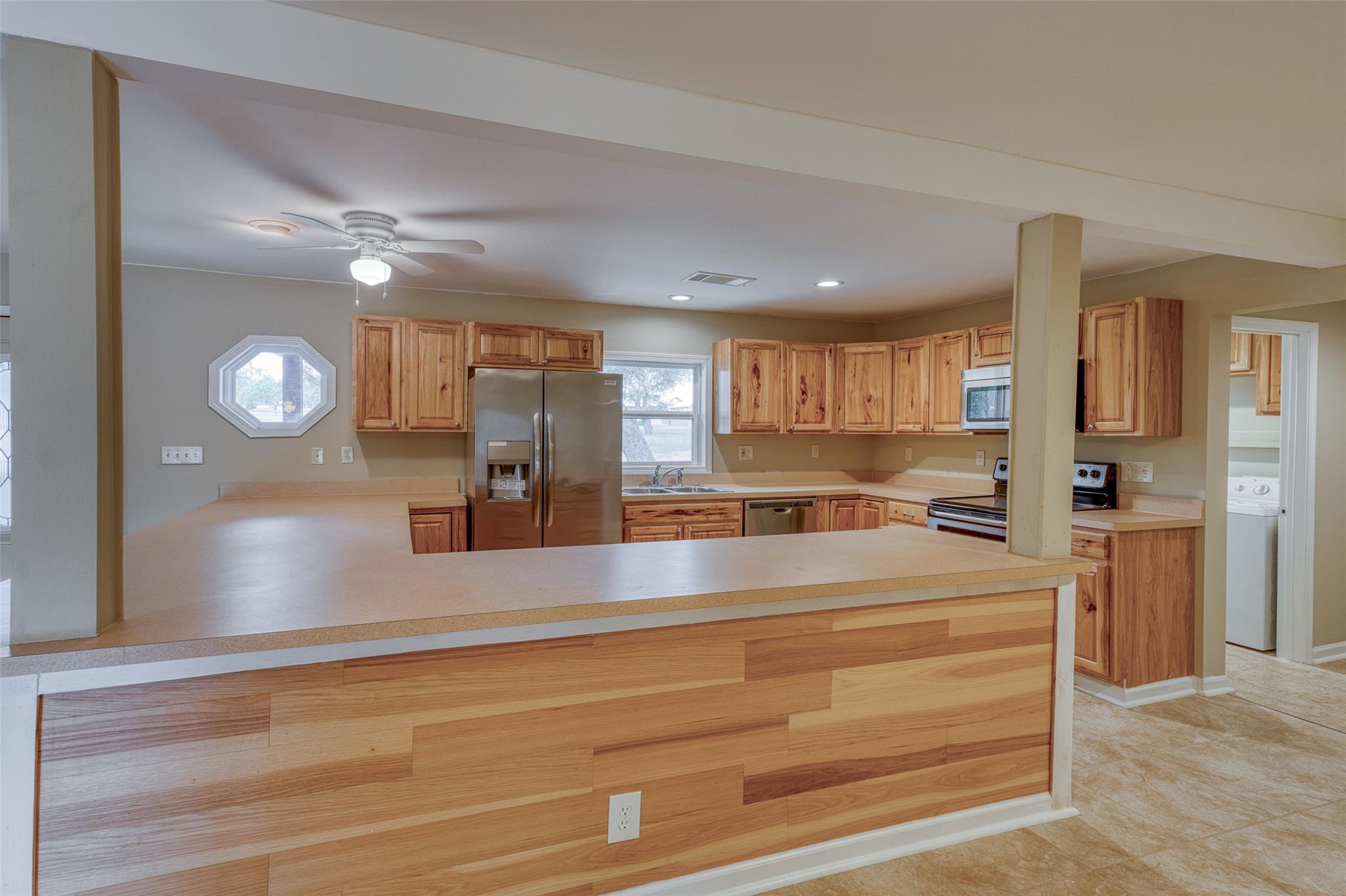 1503 Roselea Dr Property Photo 9