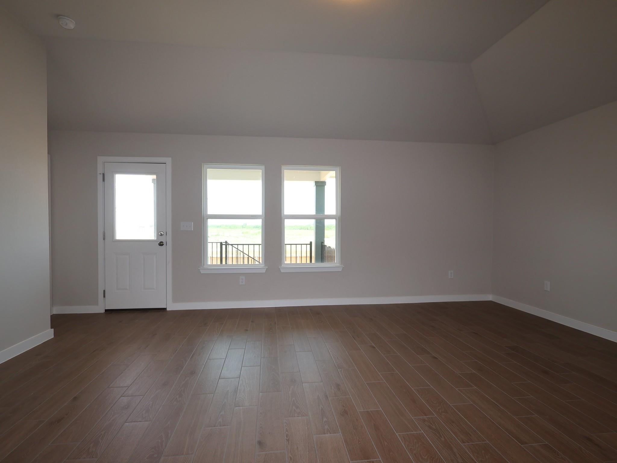 12404 Setting Peak Ln Property Photo 6