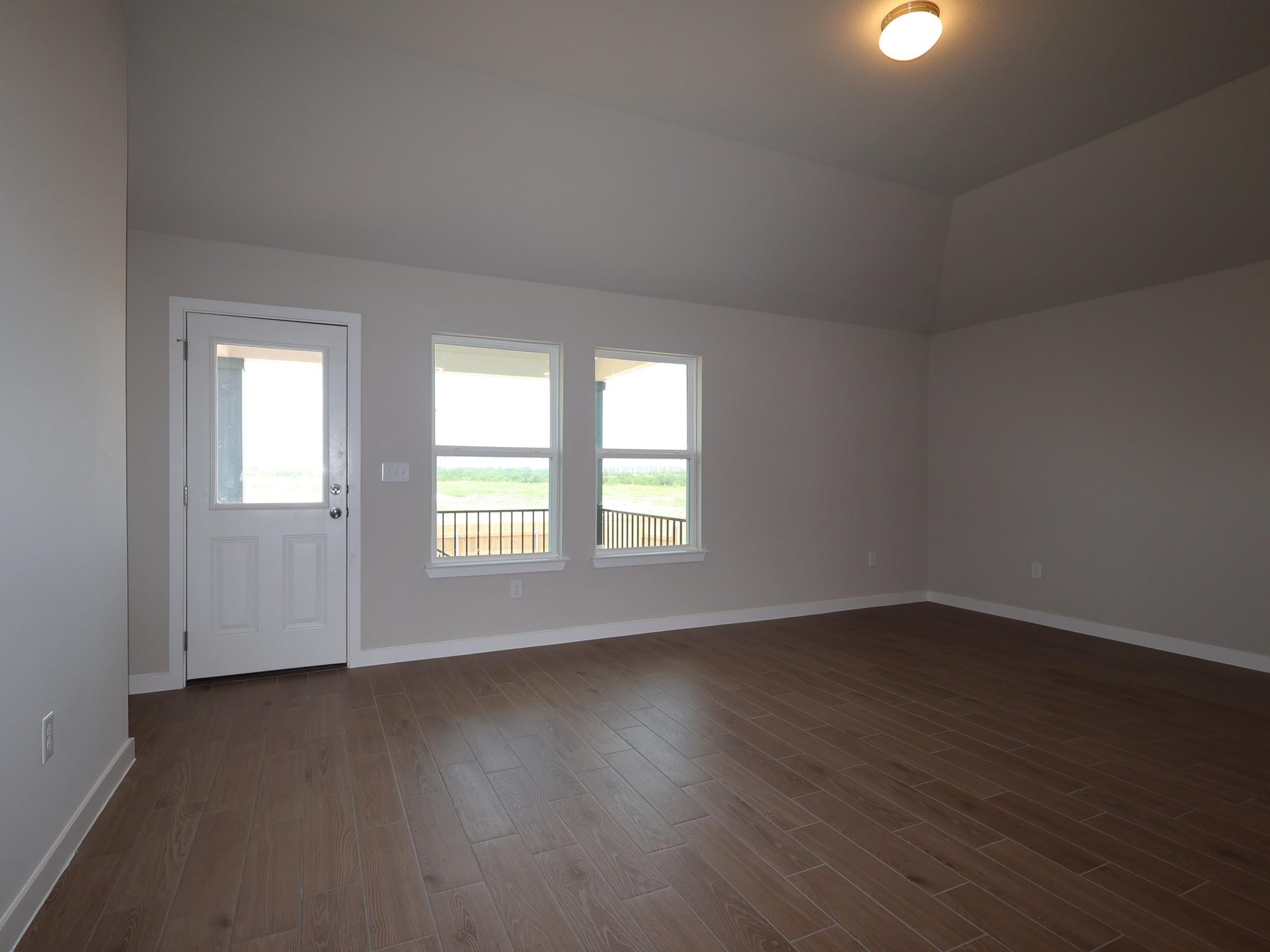12404 Setting Peak Ln Property Photo 7