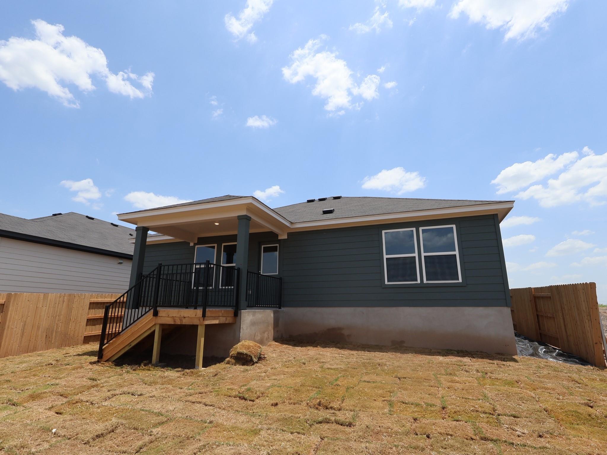 12404 Setting Peak Ln Property Photo 21