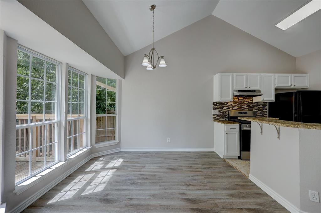 16401 Malden Dr Property Photo 9