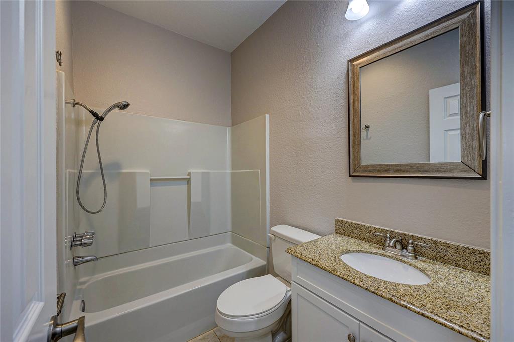16401 Malden Dr Property Photo 17