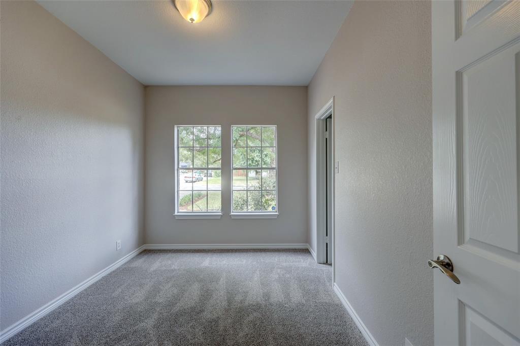 16401 Malden Dr Property Photo 18