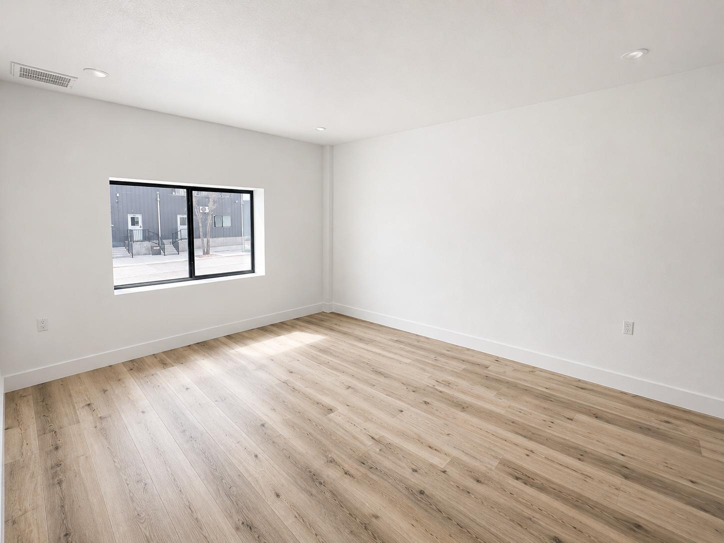 15210 Fitzhugh Rd #17 Property Photo 5