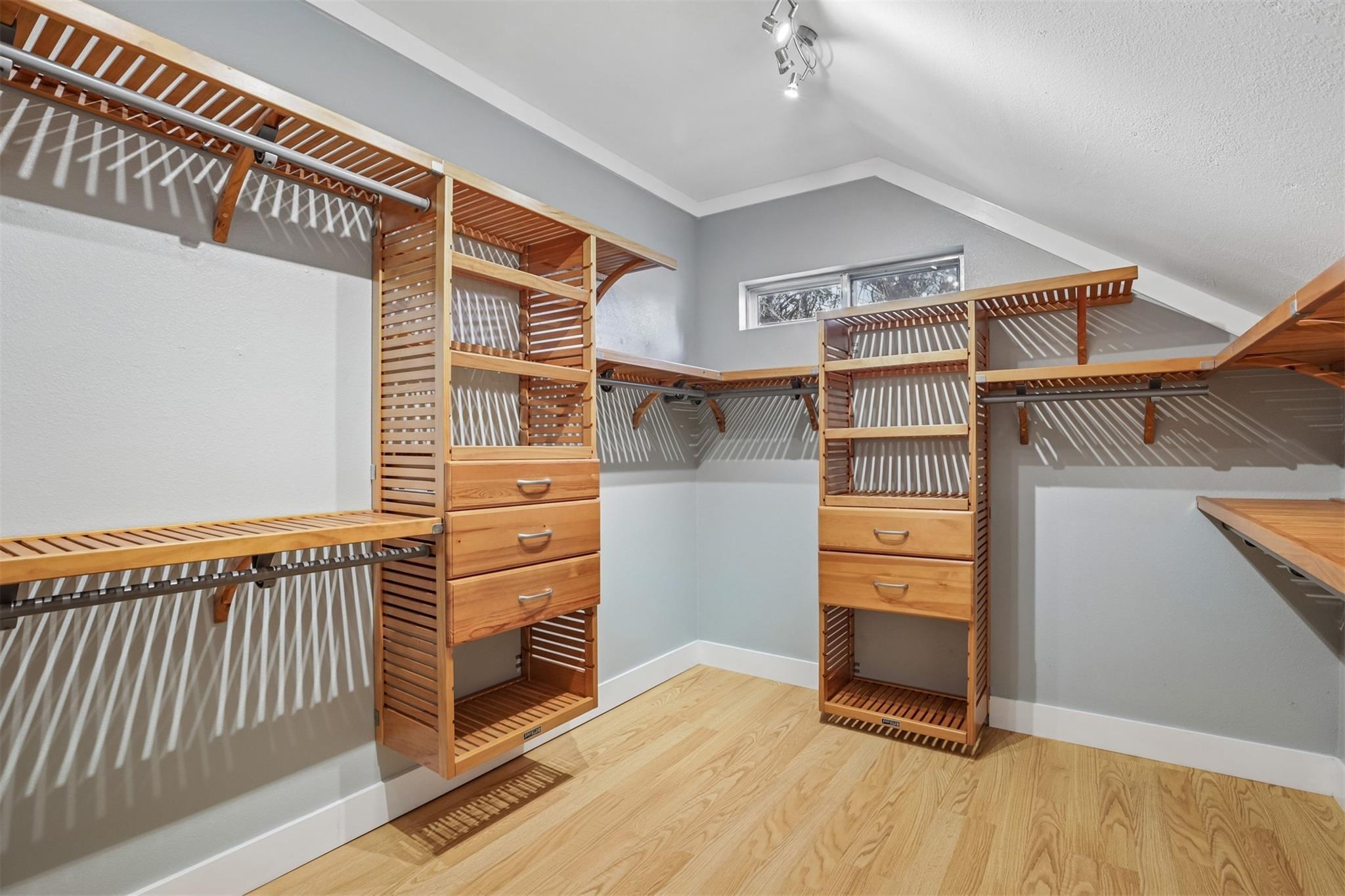 12500 Turkey Ridge Ct Property Photo 26
