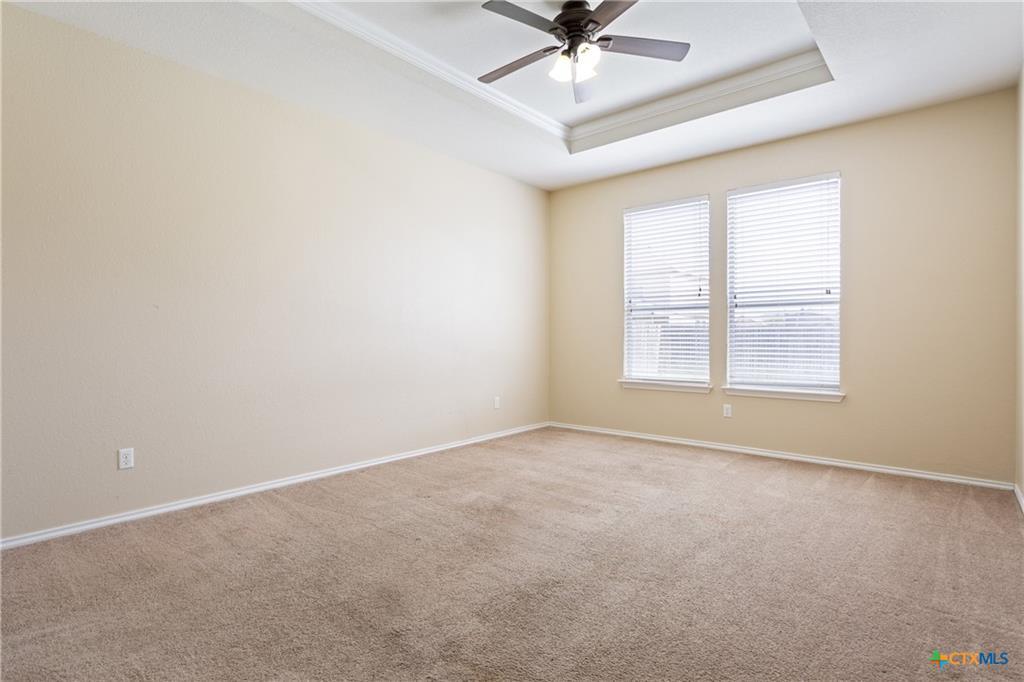 405 E Orion Dr Property Photo 8