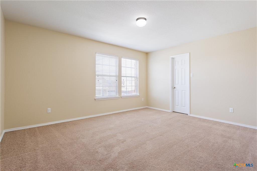 405 E Orion Dr Property Photo 14