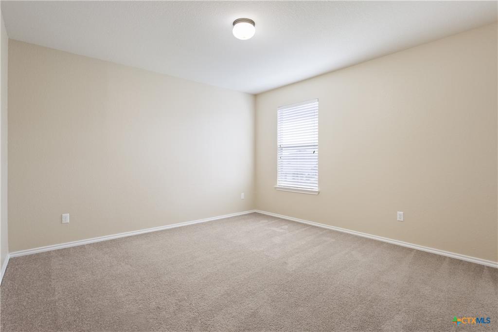 405 E Orion Dr Property Photo 15