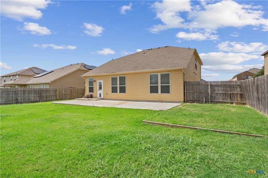 405 E Orion Dr Property Photo 19