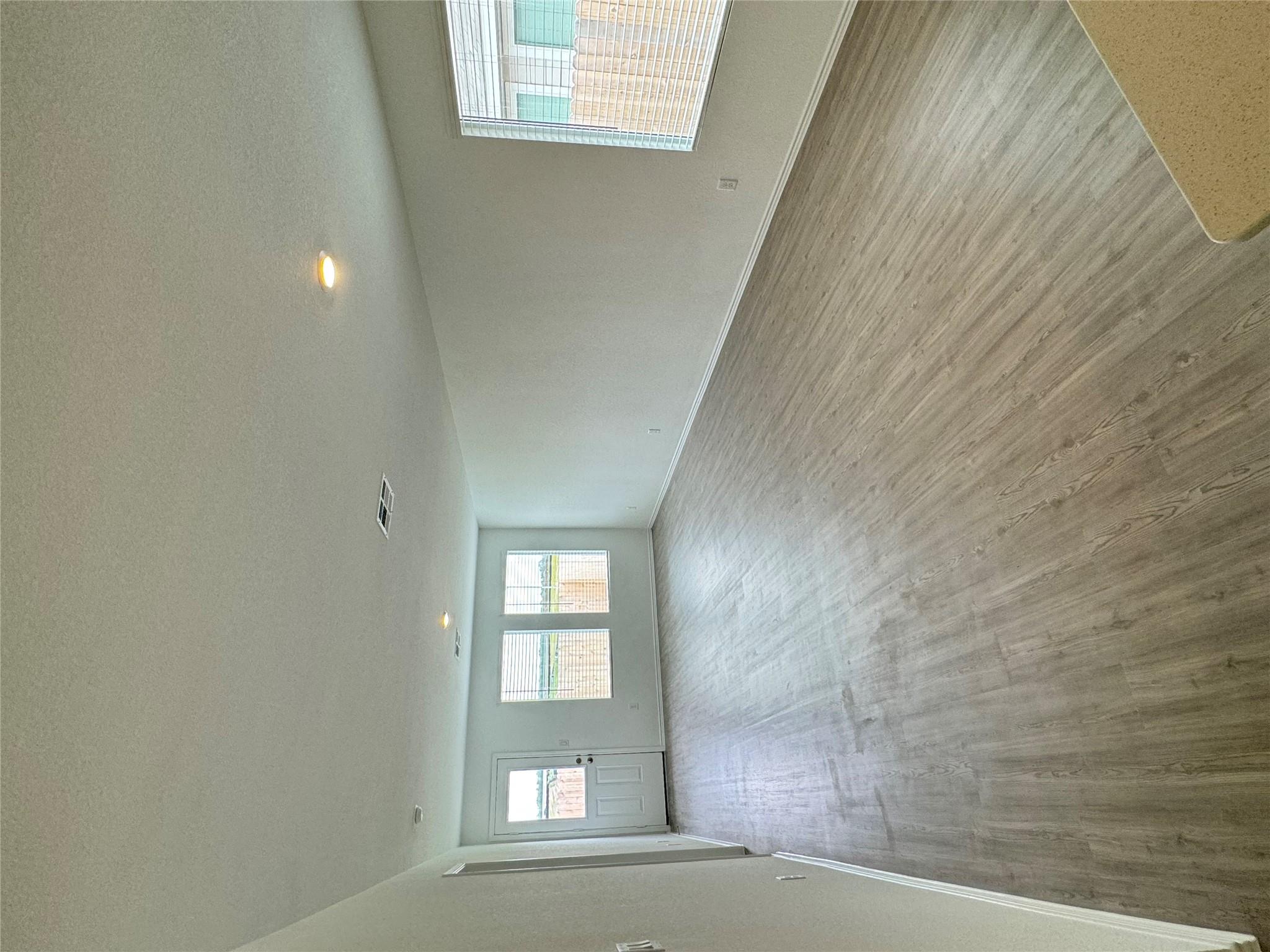 23520 Tiny Moons Way Property Photo 3