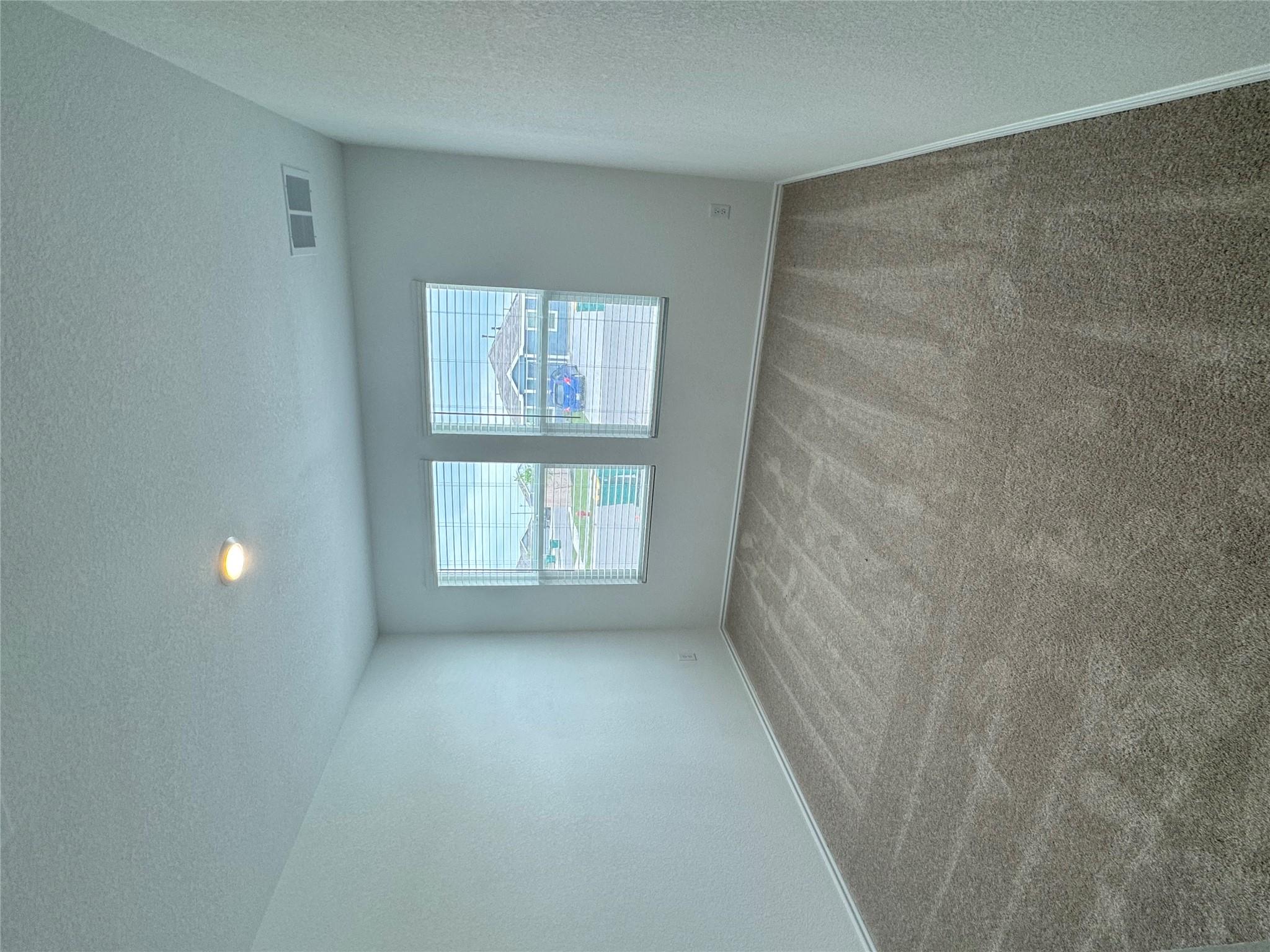 23520 Tiny Moons Way Property Photo 5