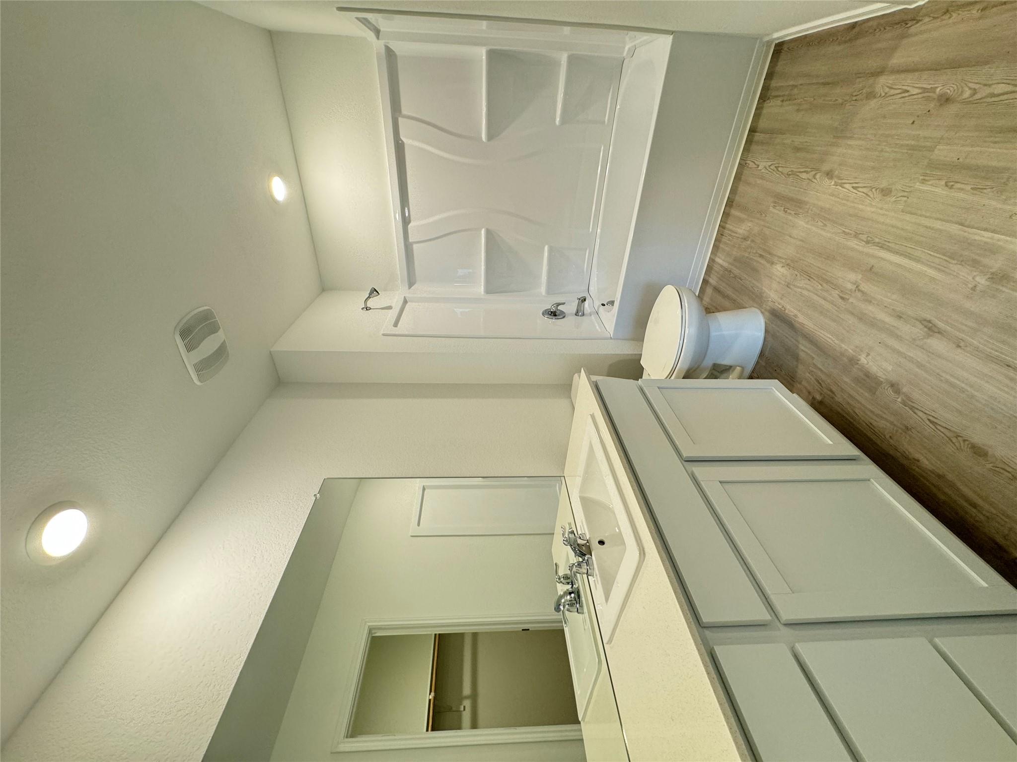 23520 Tiny Moons Way Property Photo 10