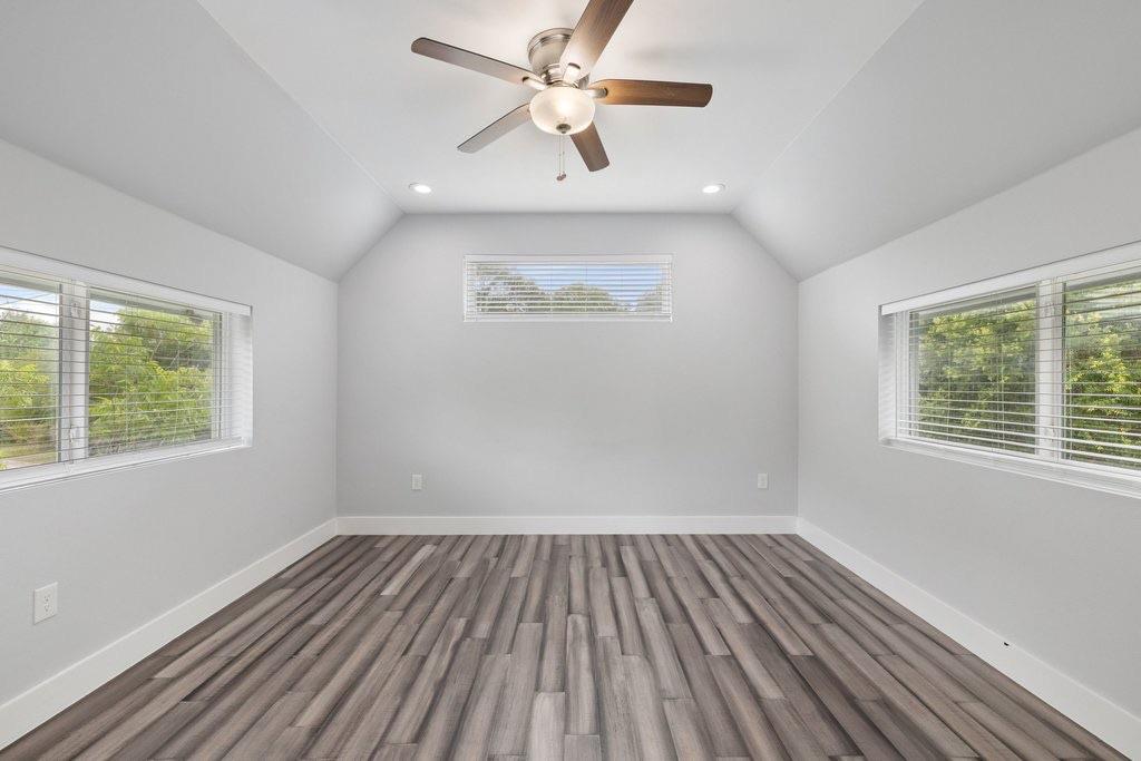 6109 Cherrylawn Cir #a Property Photo 24