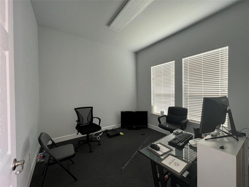 660 S Bagdad Rd #120 Property Photo 5