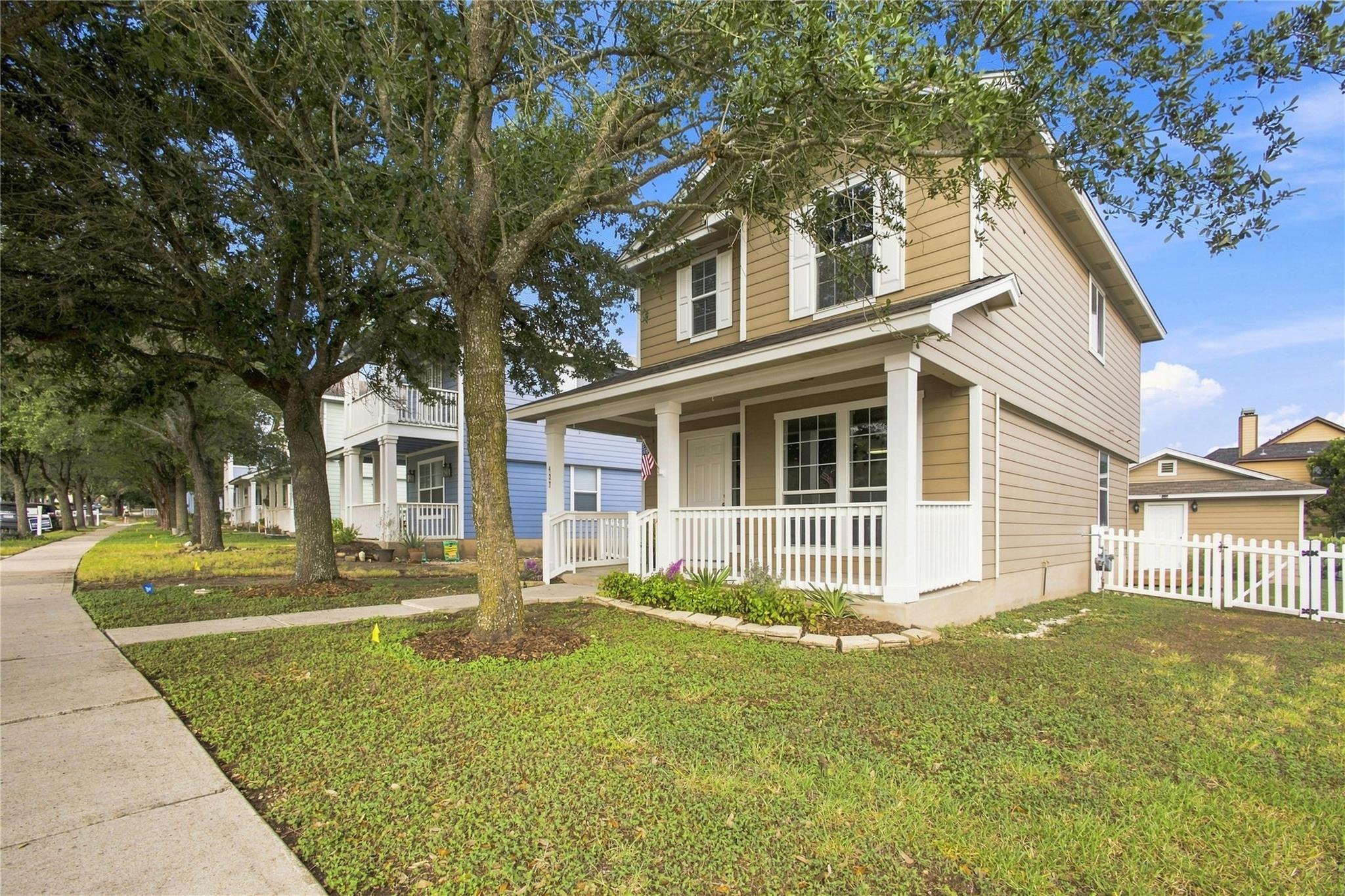 437 Haupt None Property Photo 2