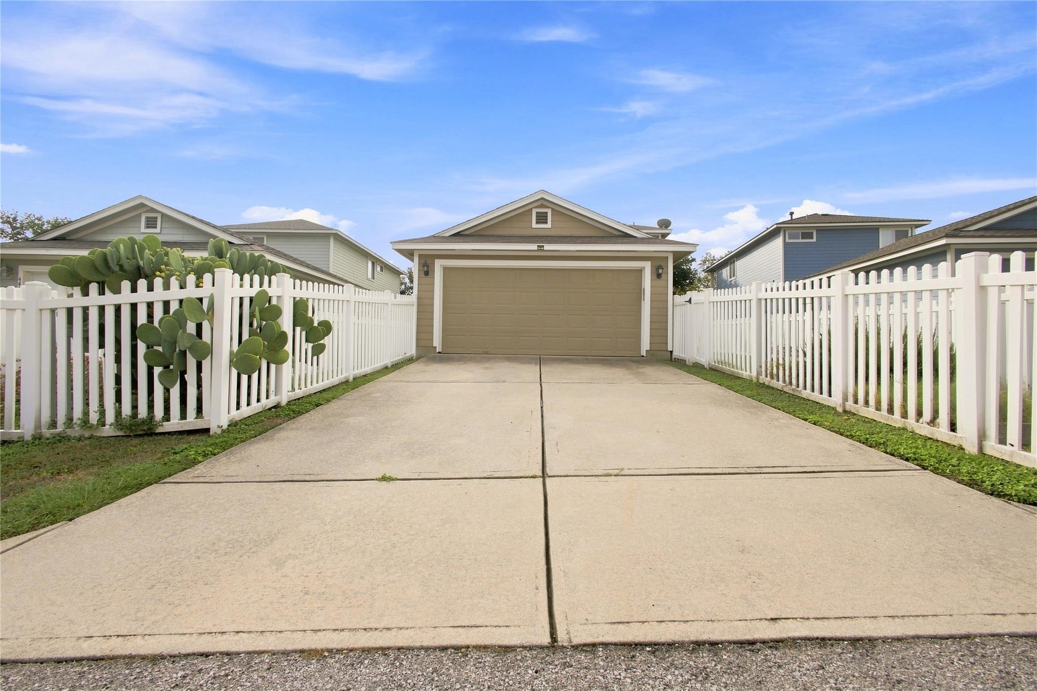 437 Haupt None Property Photo 29