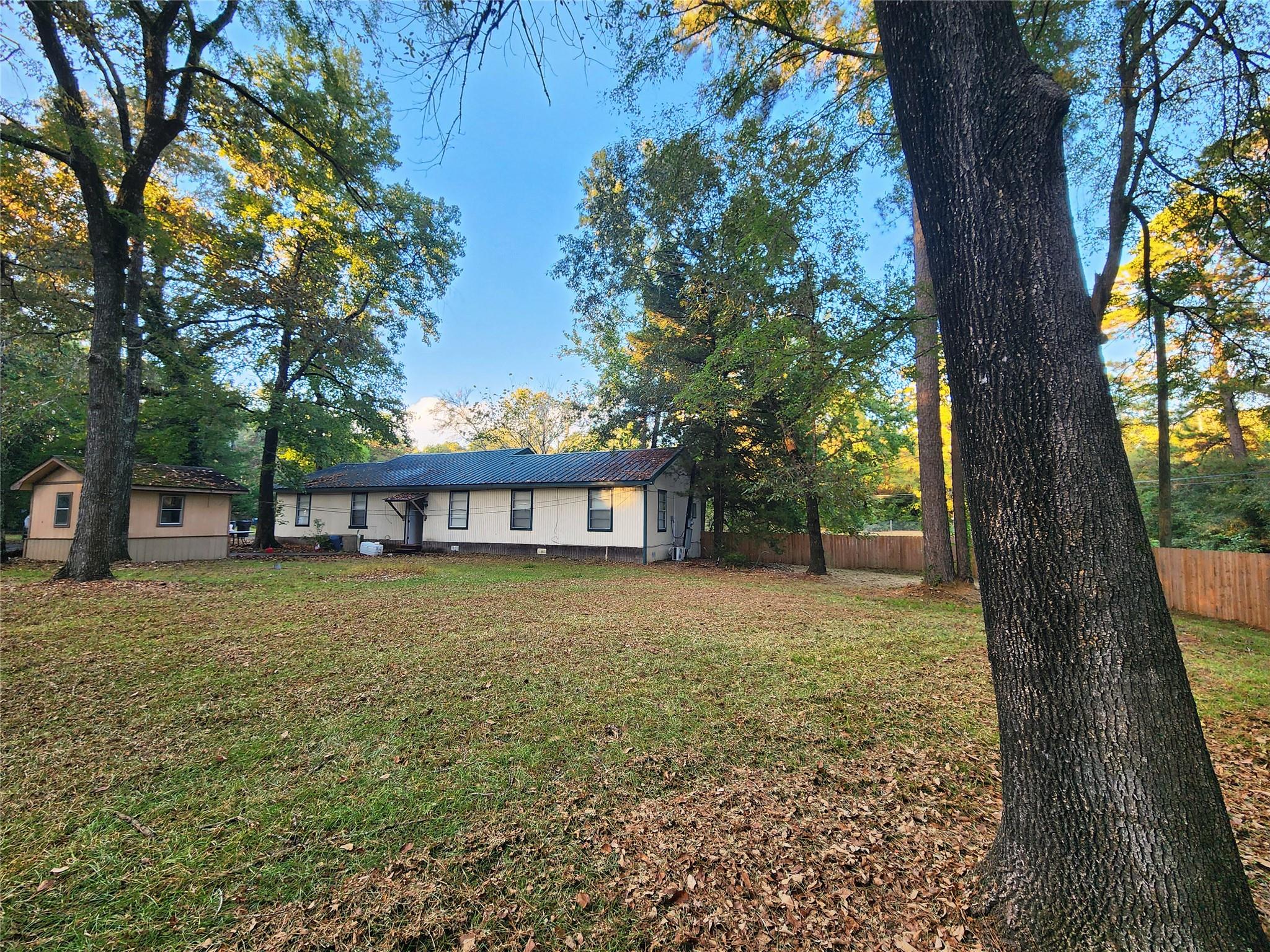 125 Hunters Dr Property Photo 1