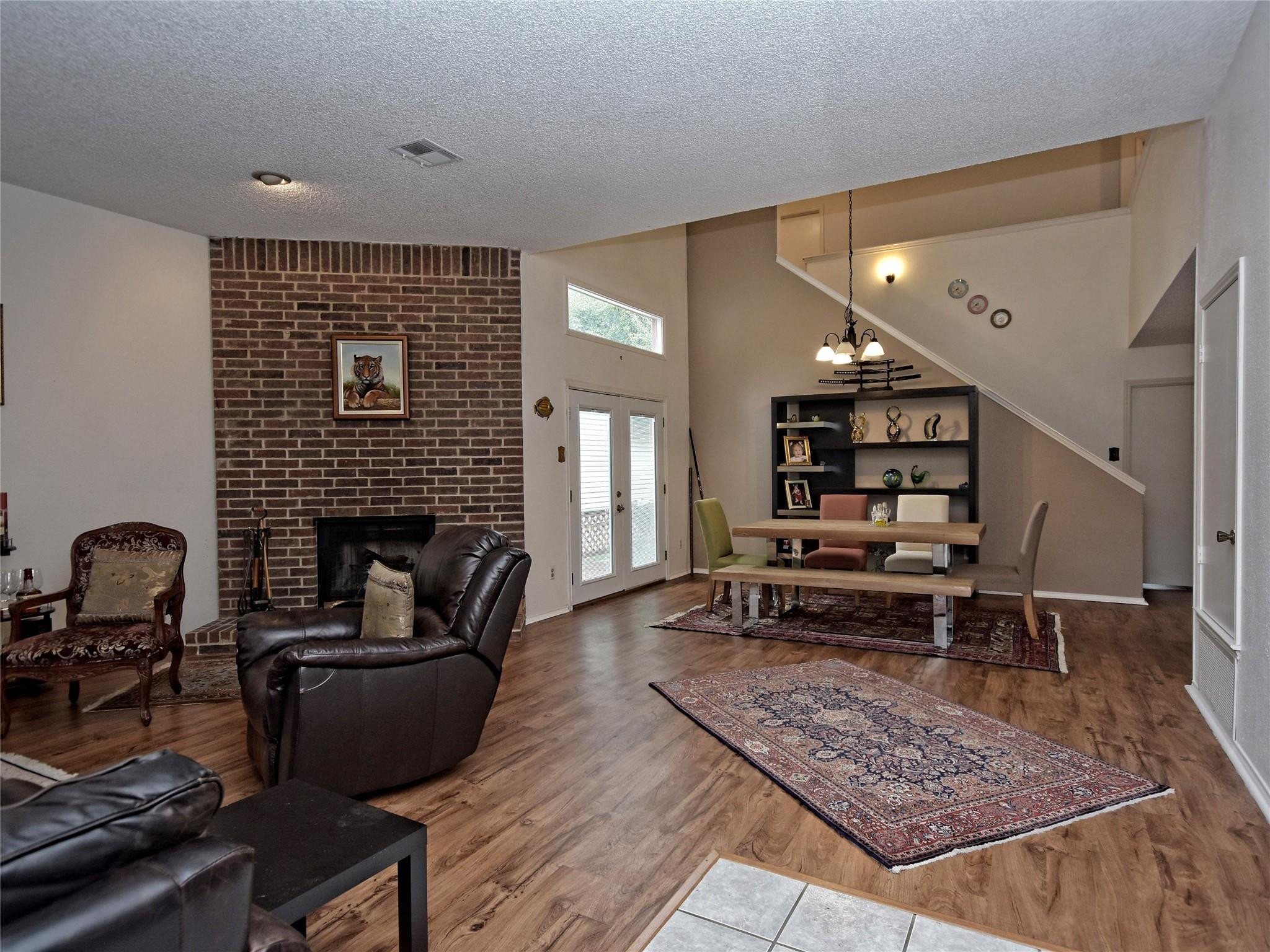 7801 Palacios Dr Property Photo 4