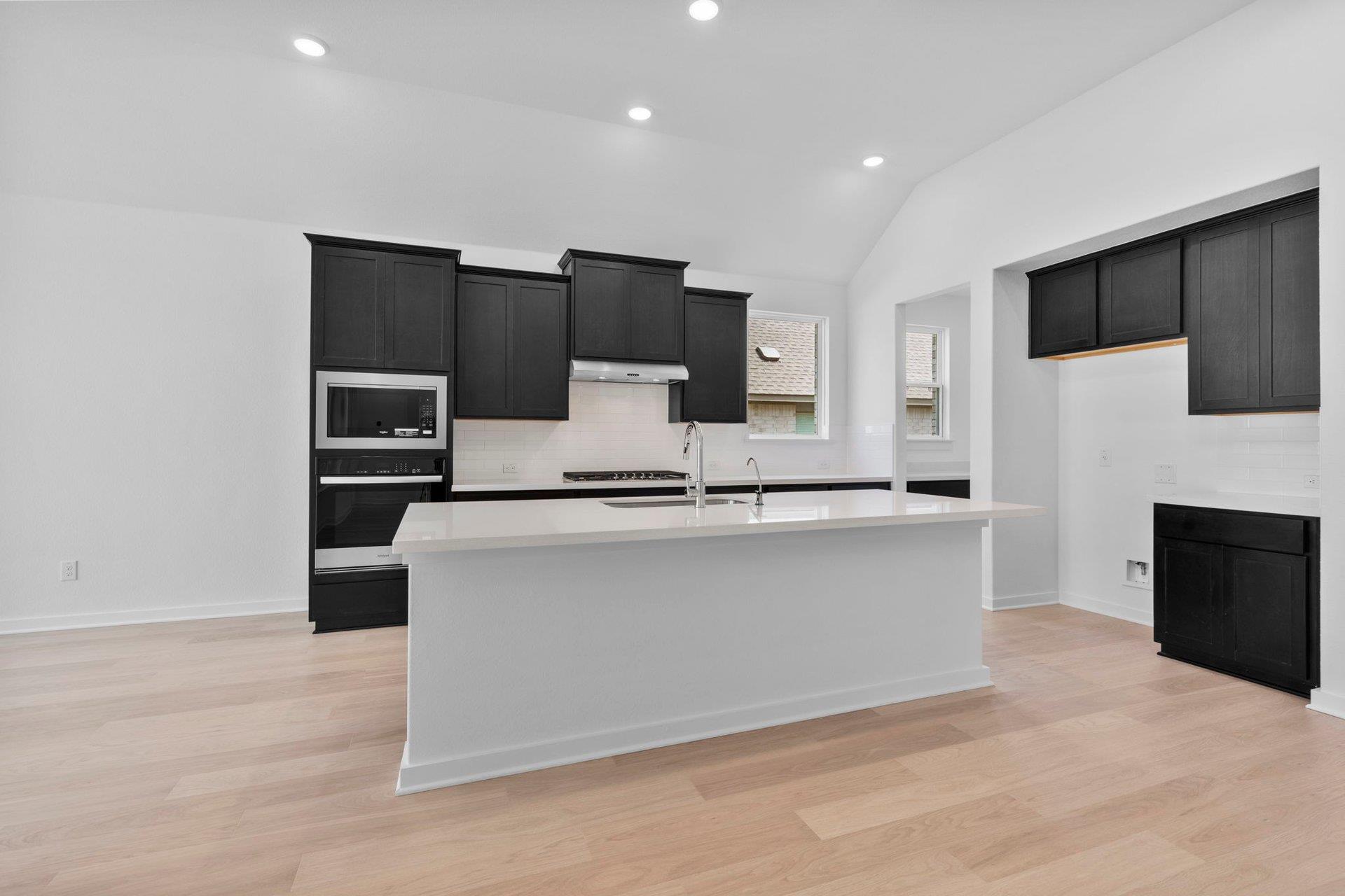 1008 Rollingwood Trl Property Photo 9