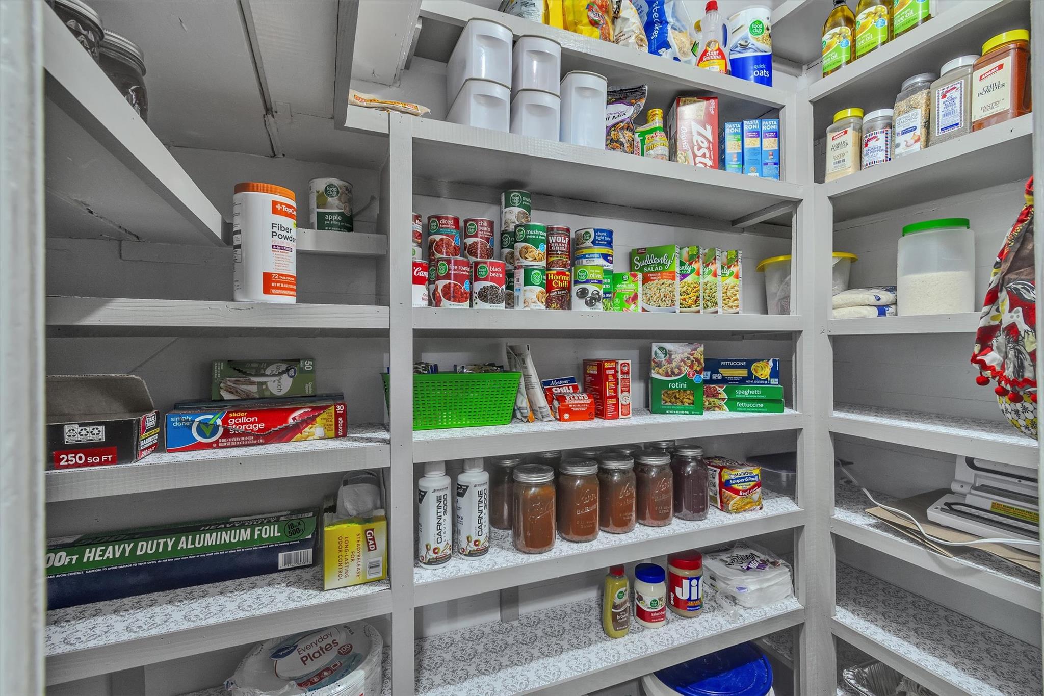 262 W Richmond St Property Photo 15