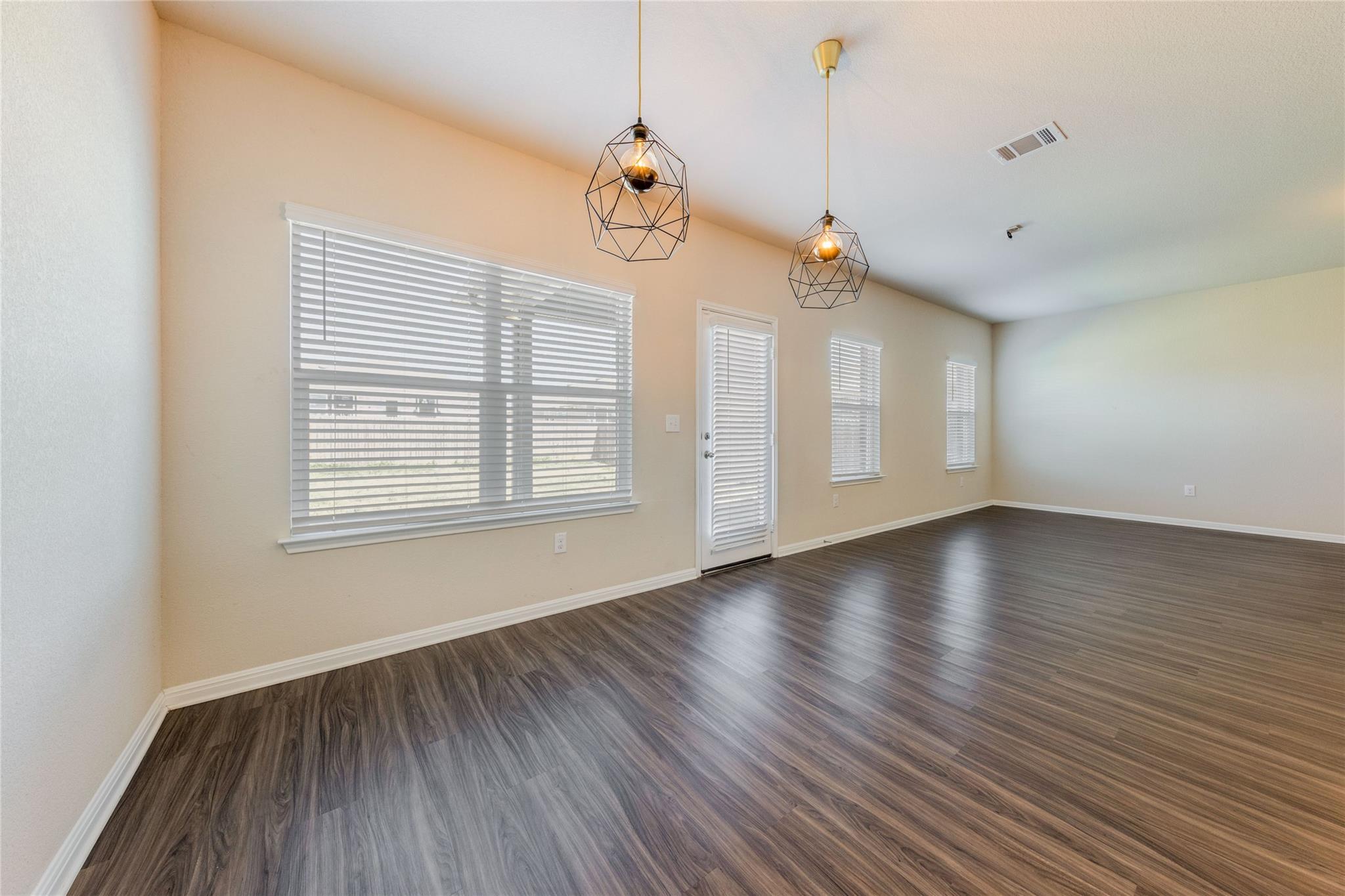 1248 Fairhaven Gtwy Property Photo 11