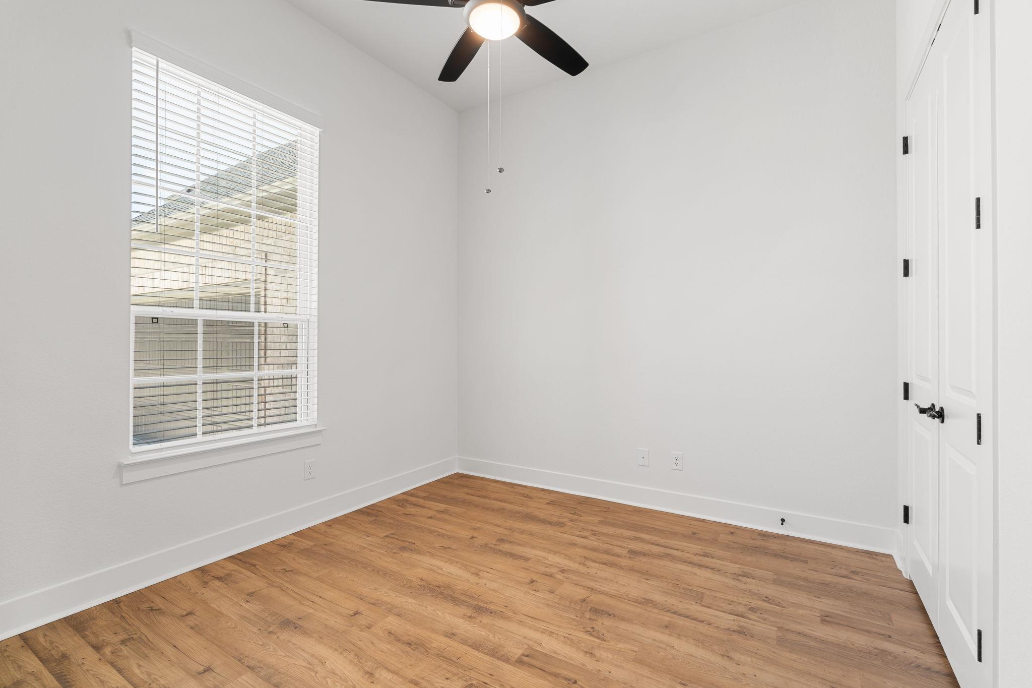 1013 Painted Horse Dr Property Photo 6
