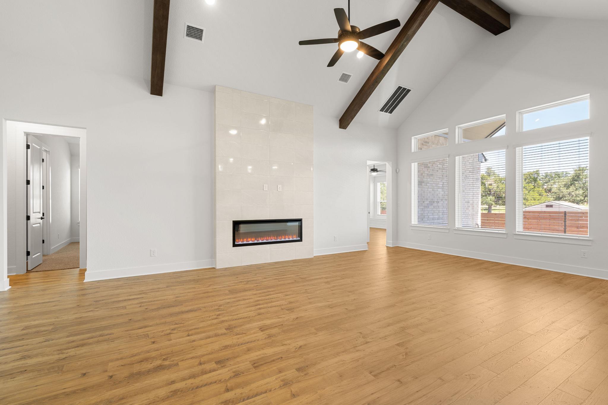1013 Painted Horse Dr Property Photo 14