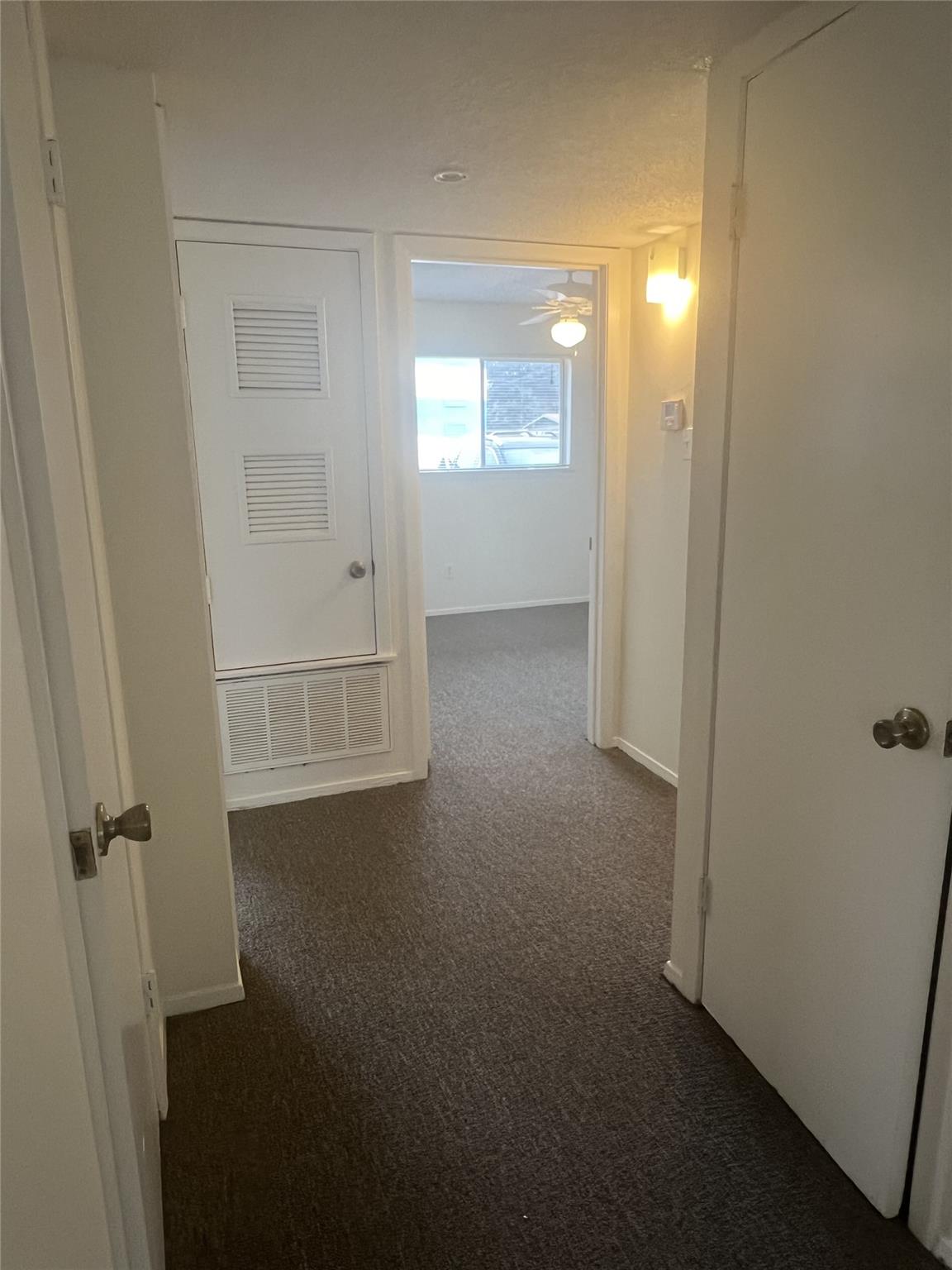 1501 W North Loop Blvd #106 Property Photo 5