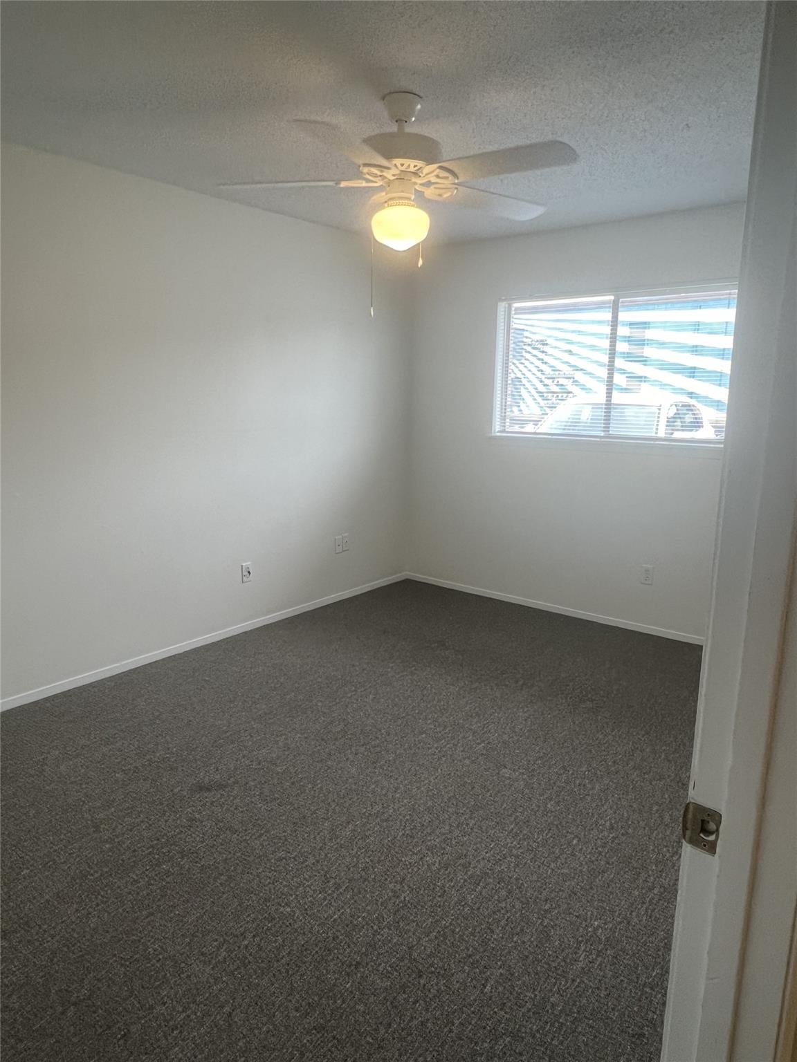 1501 W North Loop Blvd #106 Property Photo 8