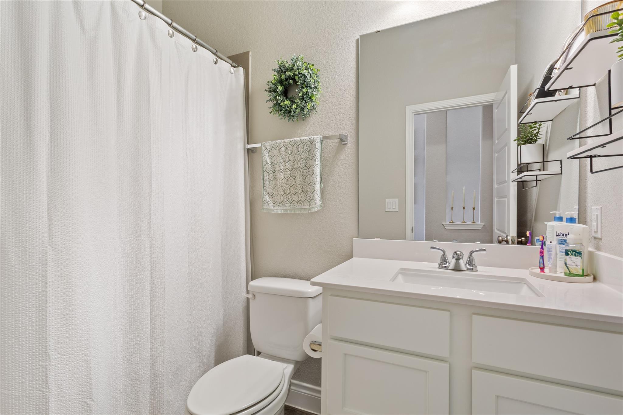 313 Glen Arbor Dr Property Photo 16