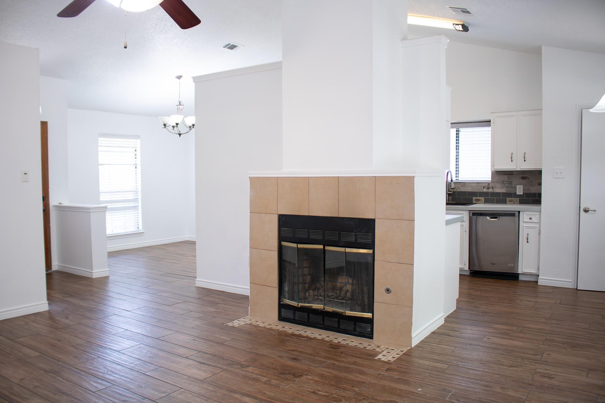 2013 Yaupon Trl Property Photo 5
