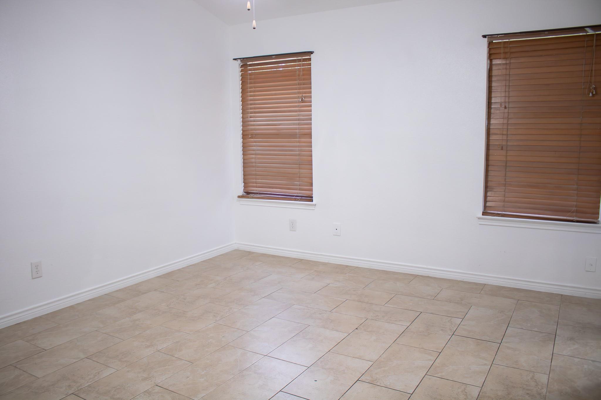 2013 Yaupon Trl Property Photo 11