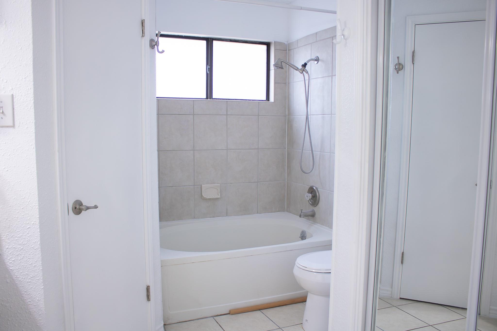 2013 Yaupon Trl Property Photo 13