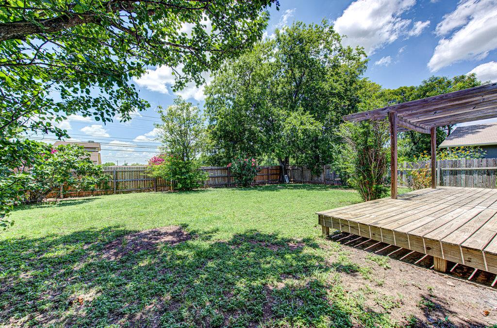 1711 Cricket Hollow Dr Property Photo 15